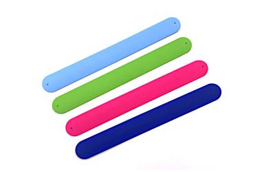 China Unisex Person Silicone Slap Wristband Thermal Transfer Logo Process ROHS Compliant for sale