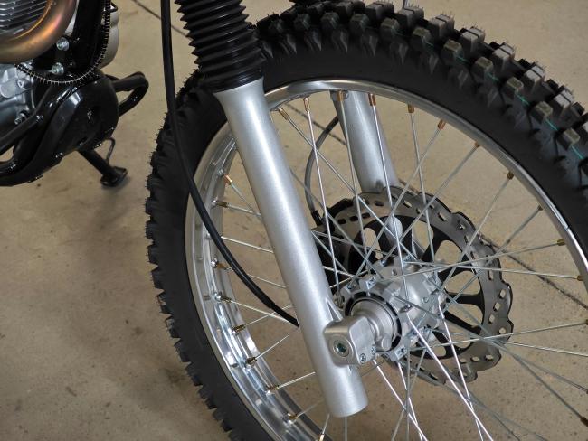 Longding Modified Fourstroke Enduro Motorcycle wheel detail
