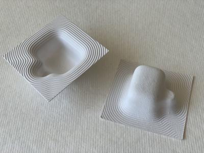 China OEM Biodegradable Compostable Packaging Ripple Texture Pulp Tray Packaging for sale