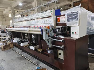 China Máquina multifuncional 1200rpm el acolchar y del bordado para la ropa en venta