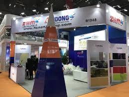 Chine panneau composé en aluminium de 2-6mm PVDF pour le panneau de revêtement de mur extérieur à vendre