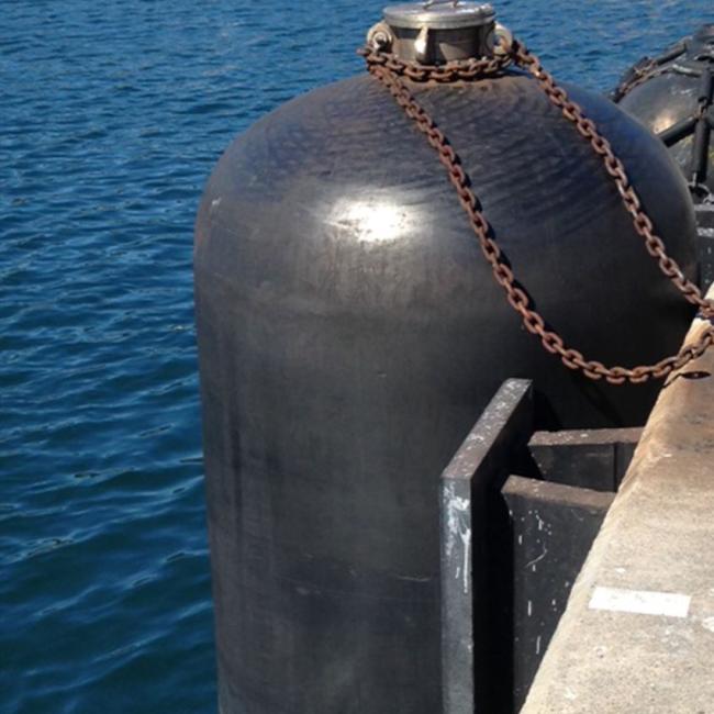 Submarine Fender System_1 Submarine Fender System_1