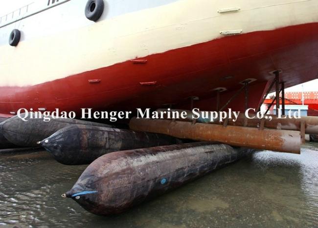 Final inspection of marine rubber airbag before shipment
