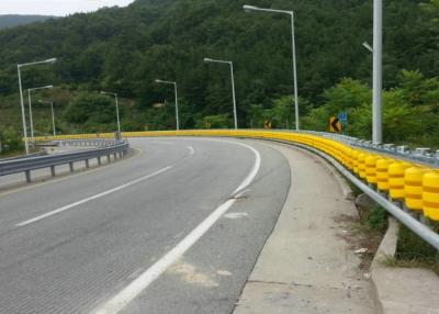 China Eva Pu Material Highway Traffic Safety Roller Barrier Landscaping Design for sale