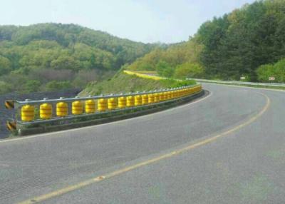 China PU Foam / EVA Traffic Safety Roller Barrier Highway Roller Barrier For Accident - Prone Roads for sale