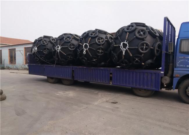 Custom pneumatic rubber fender examples