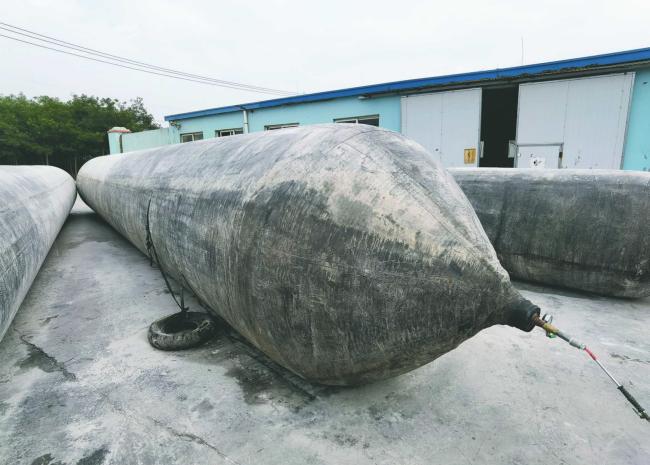 Marine rubber airbag manufacturing process