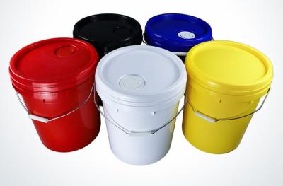 中国 Plastic Oil Bucket with Lid - Various Sizes Available 販売のため