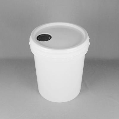 China SGS Certification Plastic Lubricant Bucket 5 Gallon Pail With Spout for sale
