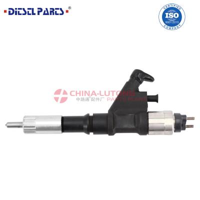 China Common Rail Fuel Injector 095000-501# 095000-5012 095000-5014 095000-5015 095000-5016 Fuel Injector for Isuzu for sale