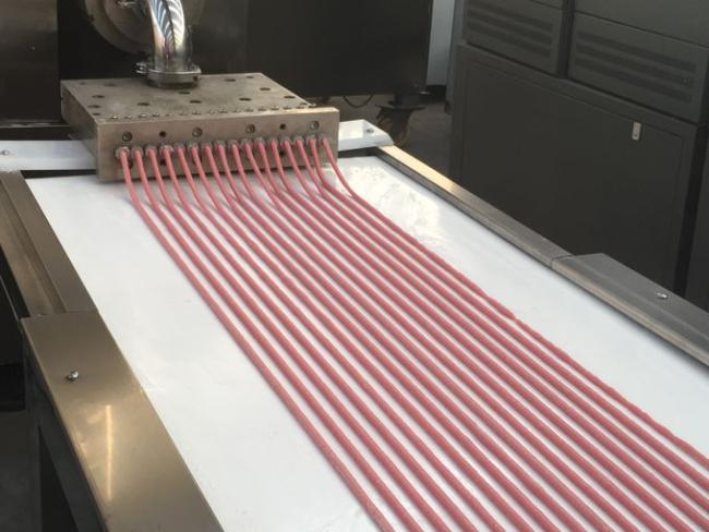 Soft Chewing Dog Snacks Cold Extruder Machine
