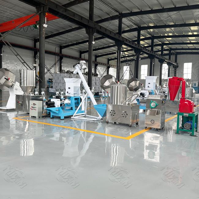 Twin Screw dog food extruder , Feed Pellet Production Line