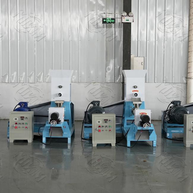 home-use pet food extruder