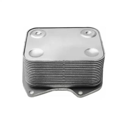 China 077 117 021 P Auto Parts Cooling System Oil Radiator 077117021P Fit For Volkswagen Touareg 4.2 for sale