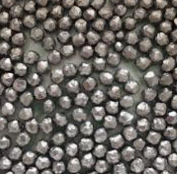 China Polished rounded Stainless Steel Cut Wire Shots Abrasion Resistant For Cleaning for sale