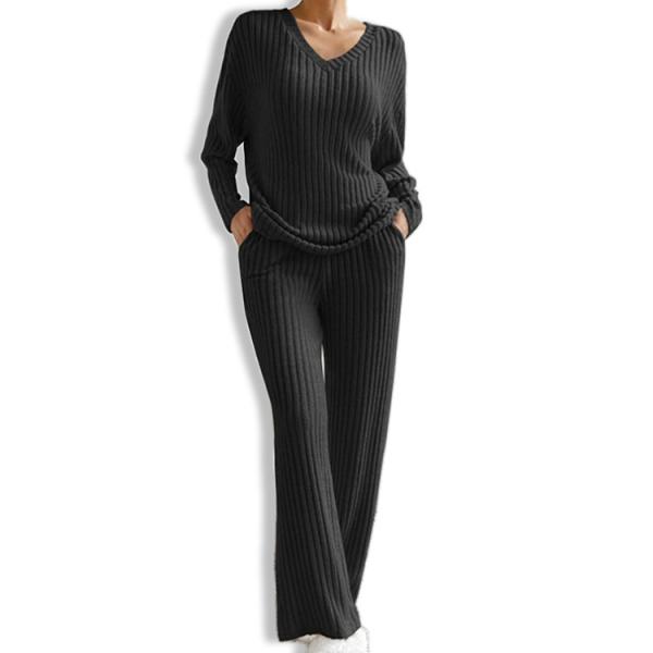 Quality Women s Sweaters for Daily Wear Product Type and Country Of Origin Straight leg pants loose V-neck pit stripe knit suit for sale