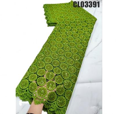 China Professional Manufacturer Low Price Floral Embroidery Fabric for sale