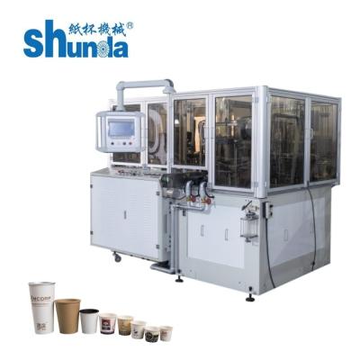 China Completamente taza de papel disponible de Automatc que hace máquina la máquina de alta velocidad de la taza de papel con el sistema de calefacción electrónico en venta