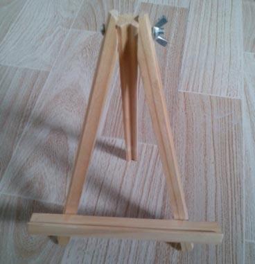 China Logo Acceptable Case Accessories Easel Samples / Display Easel / Wooden Easel for sale