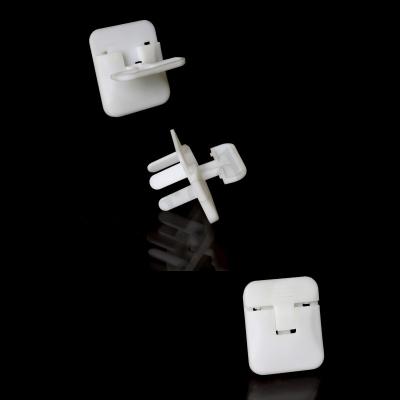 China Nontoxic Removable Outlet Plug Protectors , Multifunctional Socket Safety Covers for sale