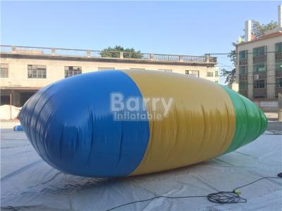China Juguetes inflables del lago alta safety, juguetes de la piscina de la diversión con gota inflable del agua en venta