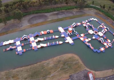 China Curso de obstáculo de flutuação inflável do parque da água do grande projeto de Tailândia para o mar com CE à venda