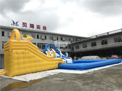 China Diapositiva inflable modificada para requisitos particulares del parque del agua con el patio inflable de la piscina/de los niños en venta