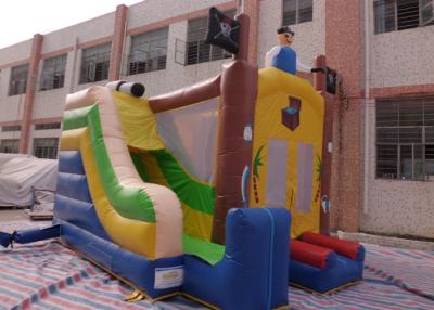 China Castelo Bouncy combinado inflável do navio de pirata das crianças do parque temático para o aluguel à venda