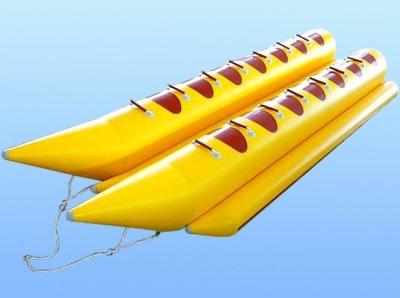 中国 カスタマイズされた耐久の膨脹可能なはえの魚のバナナ ボート/おもちゃの膨脹可能なボート 販売のため