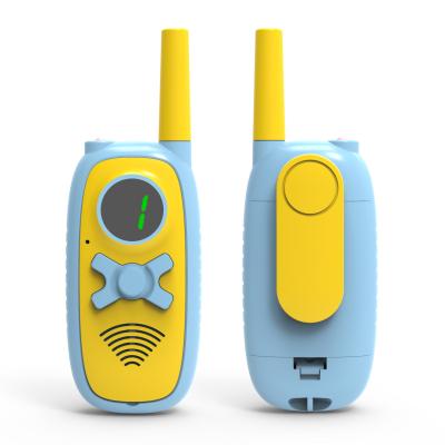 China Outdoor Camping 0.5W 3 Channels 470MHz Walkie Talkie Toy for sale