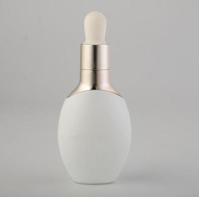 China Bulk 30ml Glass Dropper Bottles Essential Oil Bottle Personal Care Packaging OEM for sale