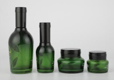 Китай Косметический упаковывая насос опарника сливк ISO9001 120ml стеклянный разливает OEM по бутылкам продается