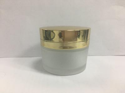 Chine Pots cosmétiques en verre écologiques 50g pour l'emballage crème avec le chapeau d'or à vendre