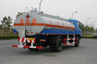 China Fuel Oil Tank Truck 12600L , Dongfeng Chassis Transport Fuel Tanker Truck 4x2 for sale