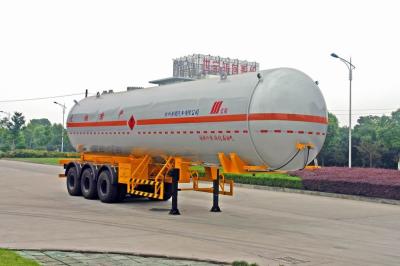 China Transportation Fuel Petroleum / Gas Tank Truck Capacity 58300L / Semi Trailer for sale
