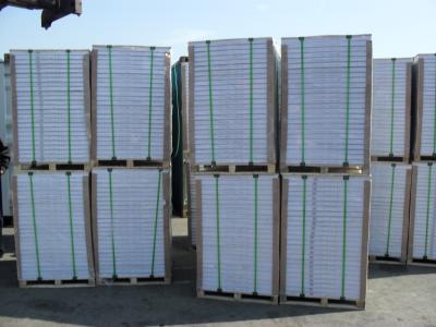 China 60g 70g 80g en offset la impresión Woodfree de papel 787x1092m m sin recubrimiento en venta