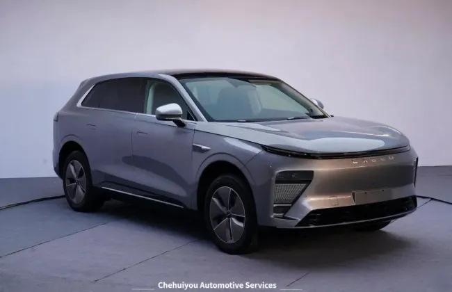 Spot Exeed Sterra Et EV Car Hybrid Electric Vehicle MID-Large SUV Motor Auto 200km Reev New Energy New Used Cheap Price Hot Sale Car