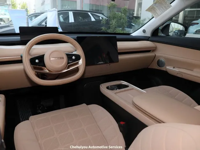 Spot Exeed Sterra Et EV Car Hybrid Electric Vehicle MID-Large SUV Motor Auto 200km Reev New Energy New Used Cheap Price Hot Sale Car