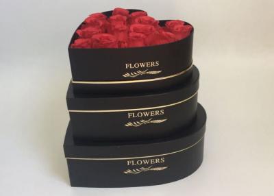 China La aduana de la capacidad grande imprimió las cajas de empaquetado, caja en forma de corazón de la flor de la prenda impermeable en venta