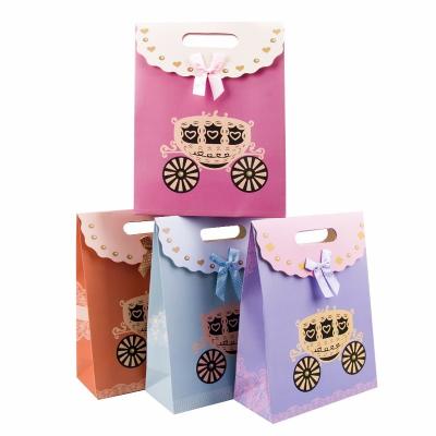China Cute Colorful Cardboard Bag 230g White Cardboard Material Customized Size for sale
