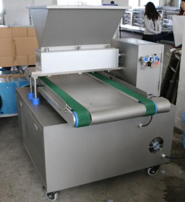 China Belt Smoothly Running Cake Depositor Machine 600mm Working  Width For Cake / Cookies for sale