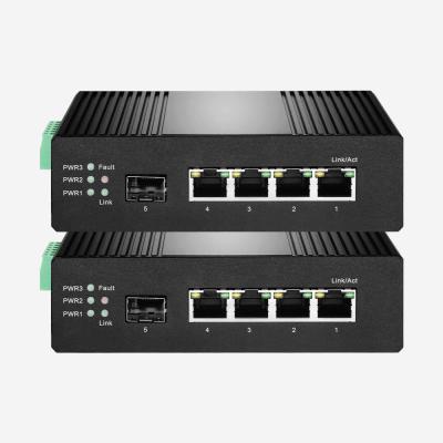 China CE ROHS 10Gbps 100 Mbps Ethernet Switch With 1 SFP 4 RJ45 Ports for sale