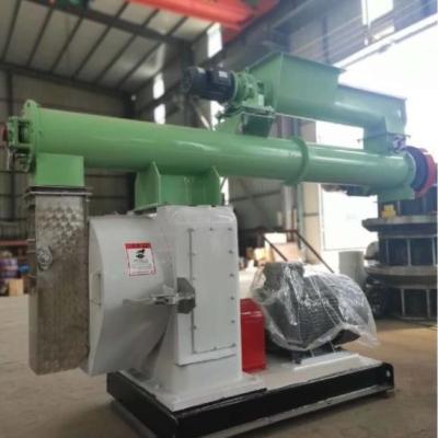 China 22kw Poultry Feed Processing Machine To Make Feed Pellets Customized Color for sale