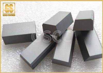 China YG6 tipo pontas de soldadura HRA 90,5 do carboneto, pontas da ferramenta do carboneto cimentado do Cuboid à venda