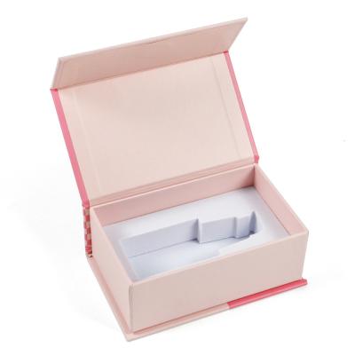 China Caixas de embalagem de papelão preto para mulheres Perfumes com inserção de espuma à venda