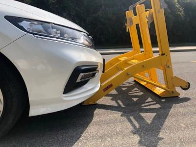 China Yellow Shock Absorption Portable Vehicle Barricades Collapsible for sale