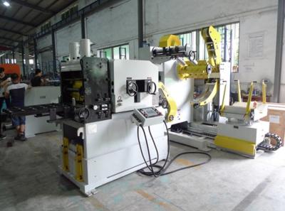 China 14KW Decoiler Straightener Feeder 3 In 1 Machine With Hydraulic Shear Matched for sale