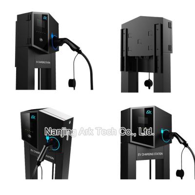 China Portable 7KW Single Phase EV Smart Charger , 230V Smart Charging Station For Electric Vehicles for sale