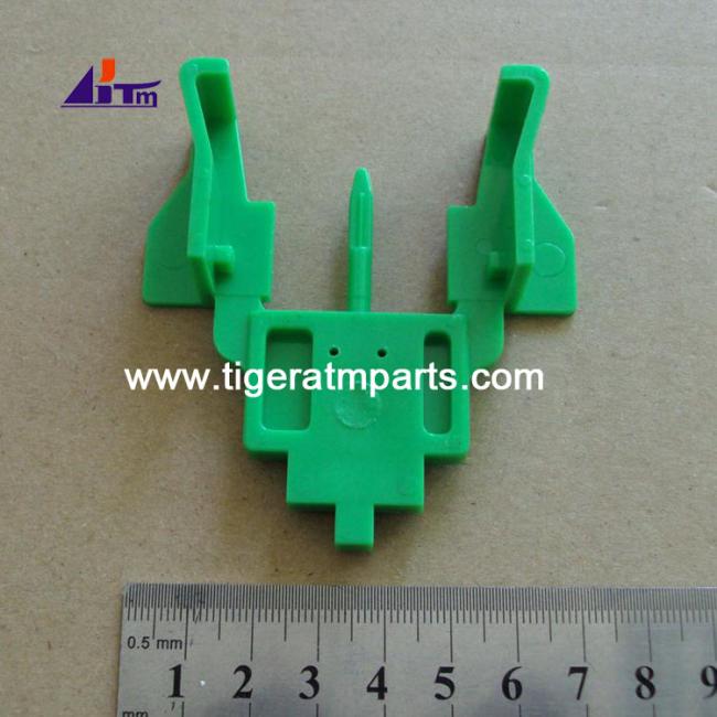 ATM Spare Parts NCR Cash Cassette Parts 4450590338 Green Pawl Pusher 445-0590338