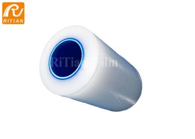 Chine Anti acrylique statique de soufflement du matériel 50 MIC 5-15g/25mm de PE de film protecteur adhésif à vendre